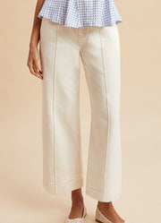 Stretch HR Pin Tuck Wide Leg Jeans in White by Anniewear