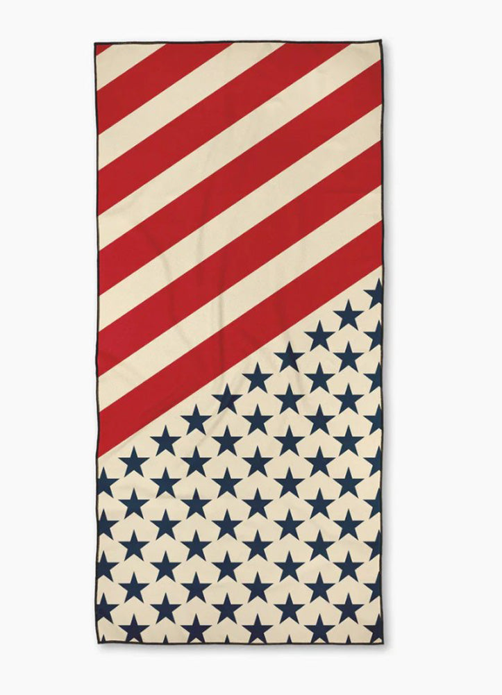 Split Horizon Beach Towel by Geometry