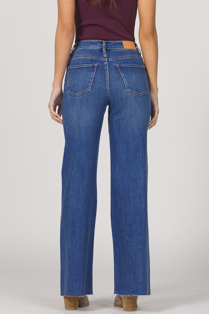 Fiona Jeans in Midtown by Dear John