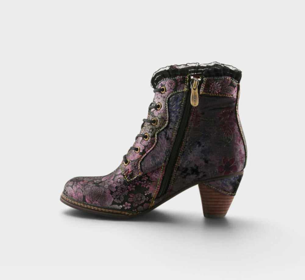 Forutaluvlo in Purple Multi by L Artiste