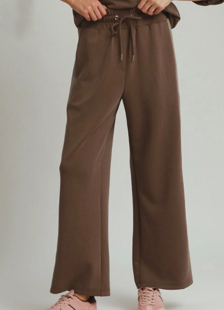 CloudKnit Color Block Pants in Cocoa Powder by Umgee