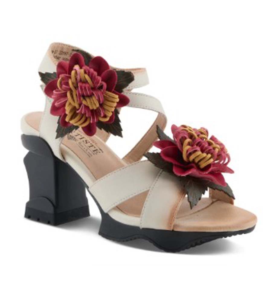 Hooked in Beige Multi by L Artiste