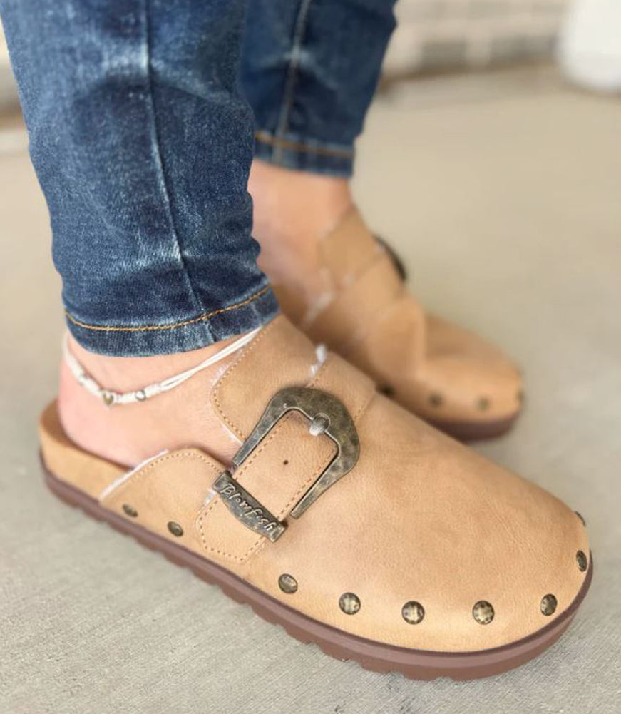 Skylar Cozy in Cashew by Blowfish