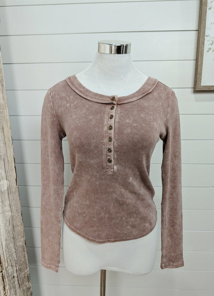 Washed LS Ribbed Henley Knit Top in Cocoa by Blu Pepper
