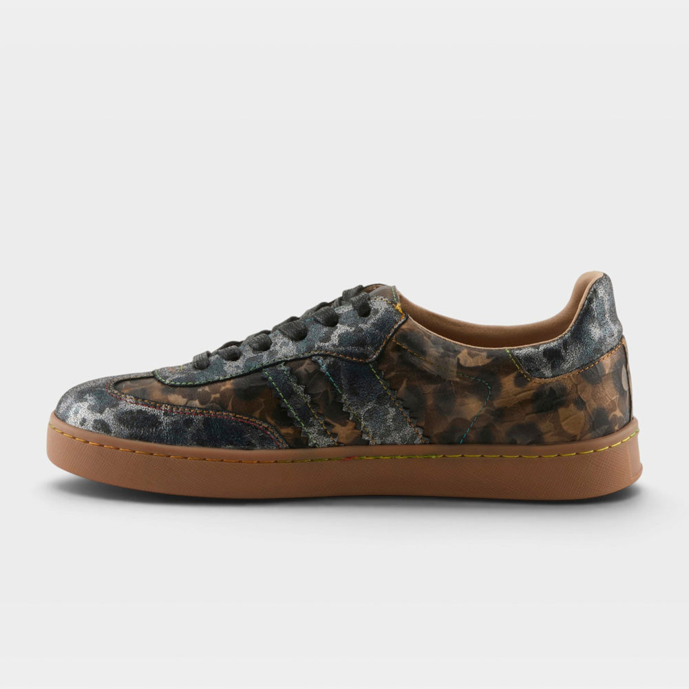 Kimmer in Charcoal Multi by L Artiste