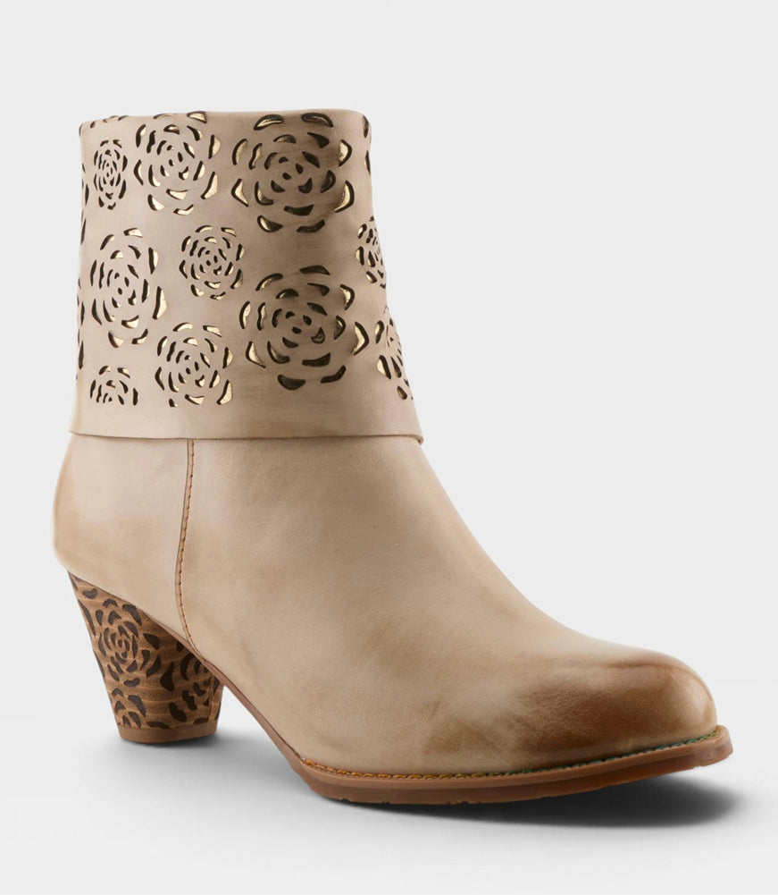 KissofaRose in Beige Multi by L Artiste