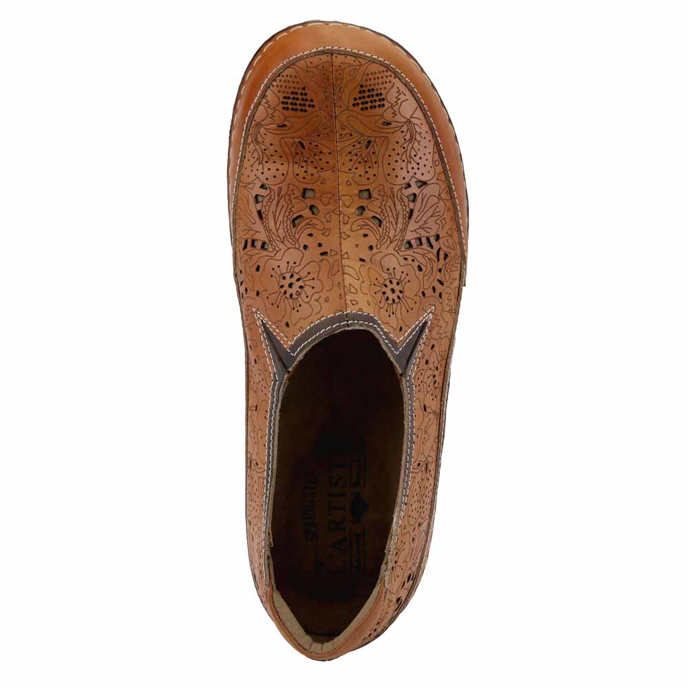 Libora in Camel Leather by L'Artiste