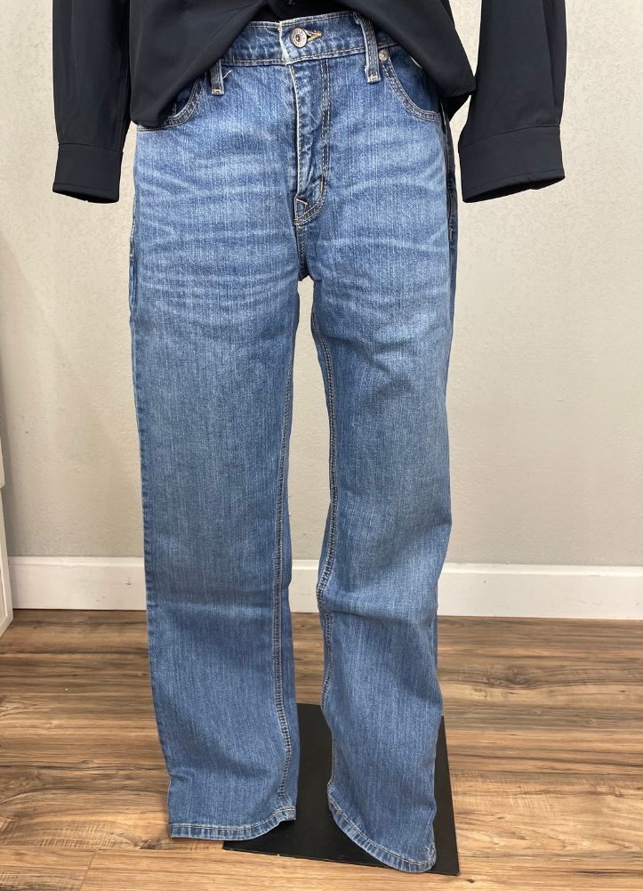 Ian Medium Stone by Cinch