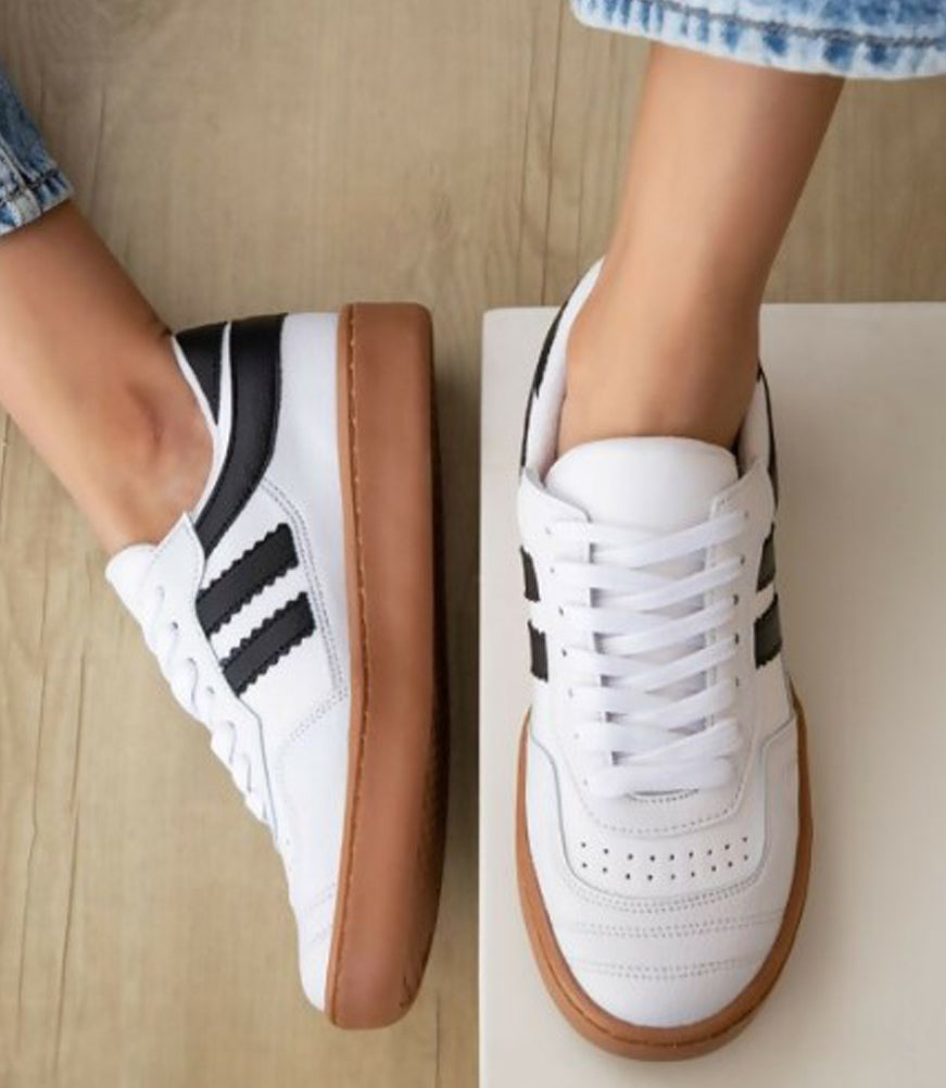 Miel 72 in White by Makers Shoes