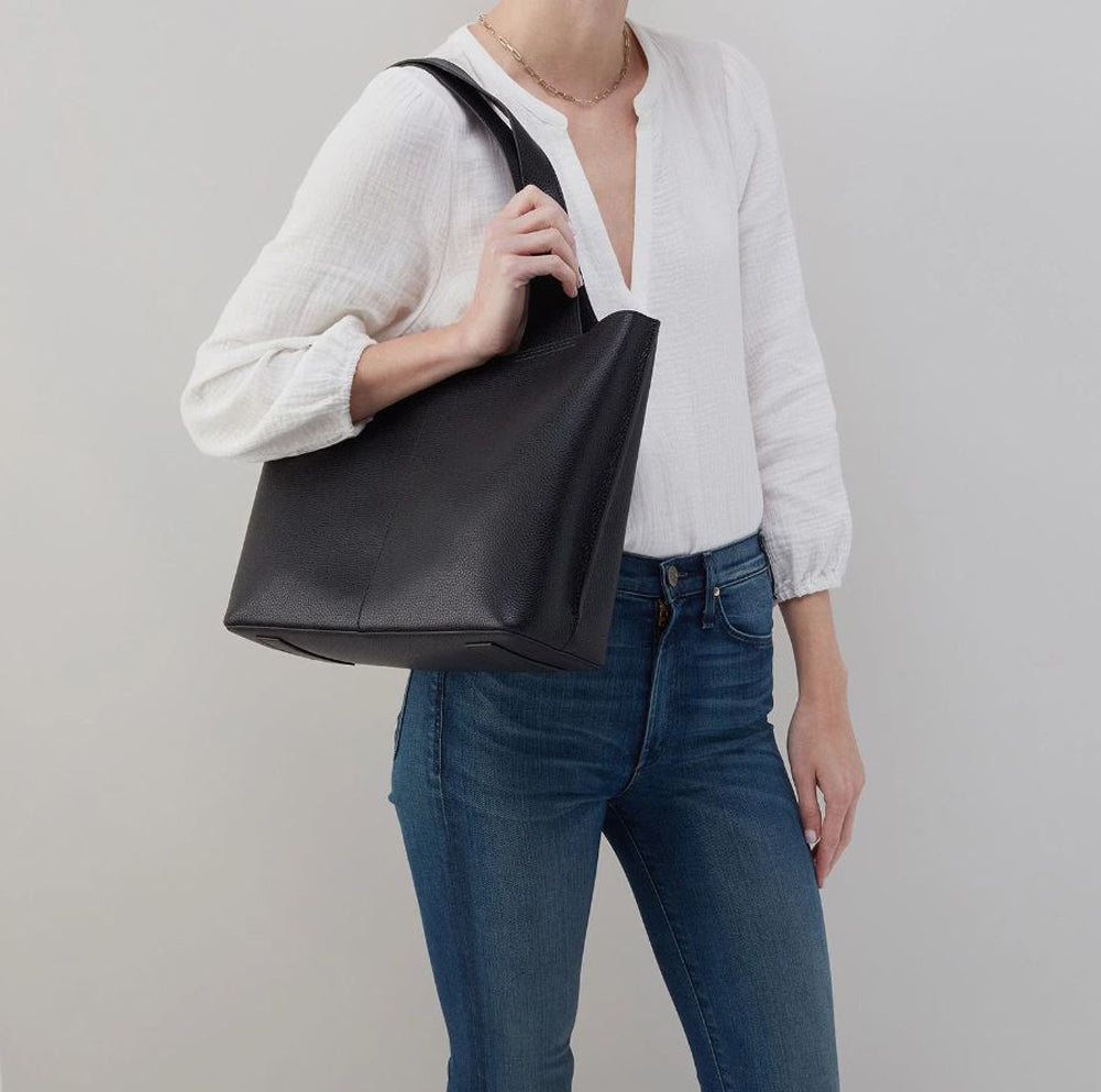 Vida Tote MP Black/Biscuit by Hobo