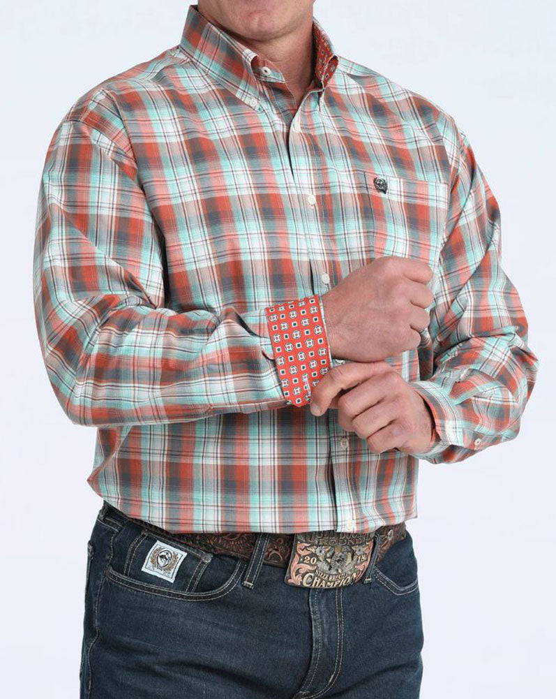 LS Plaid Button Up in Multi by Cinch
