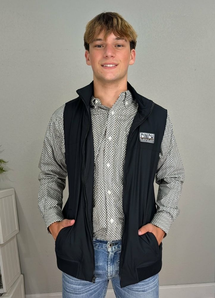 Lightweight Vest in Black by Cinch