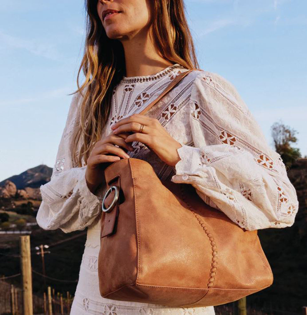 Render Shoulder Bag in Whiskey by Hobo