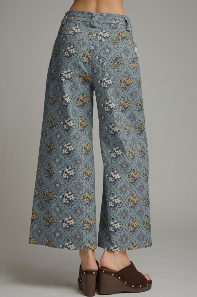 Floral Print Wide Leg Pants with Drawstring Waist in Blue by Entro
