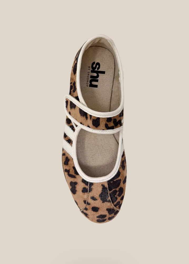 Peyton in Leopard by Shushop