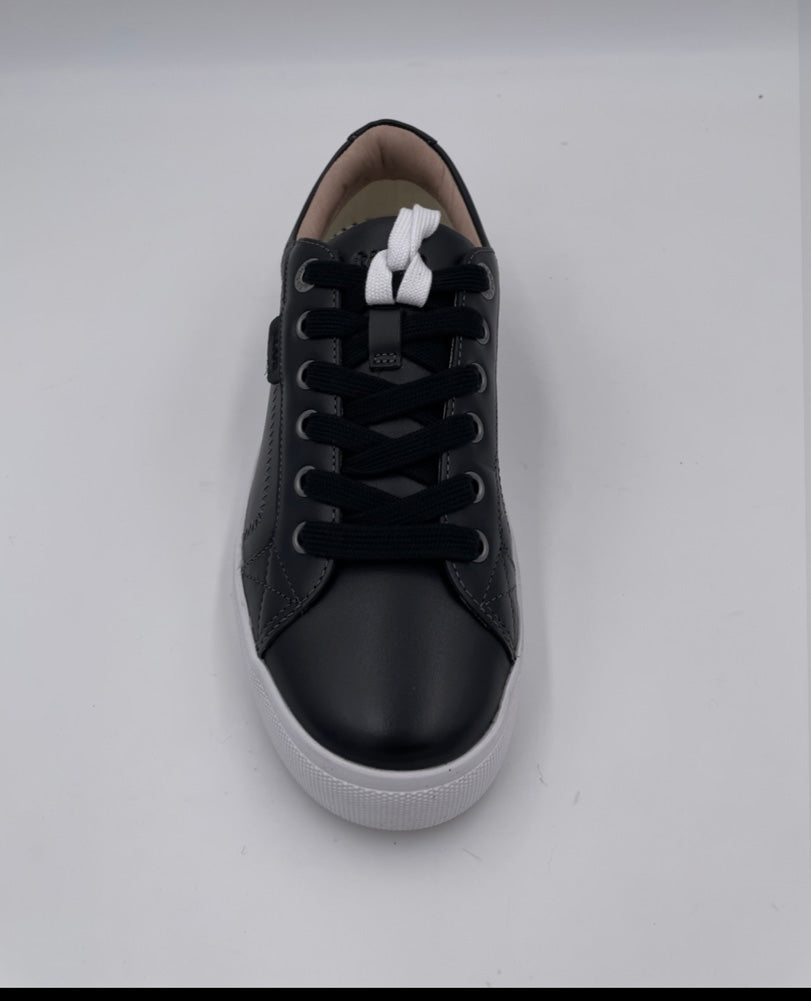Plim Soul Lux in Black/White by Taos