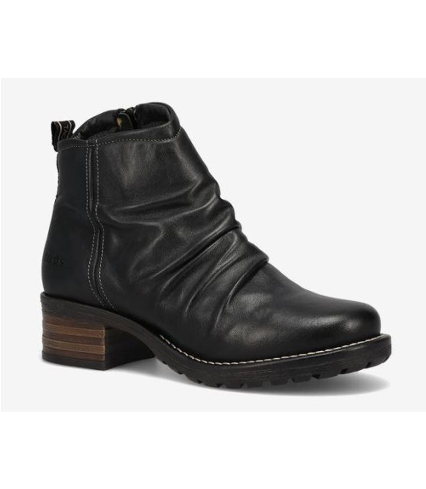 Ravelle in Black by Taos