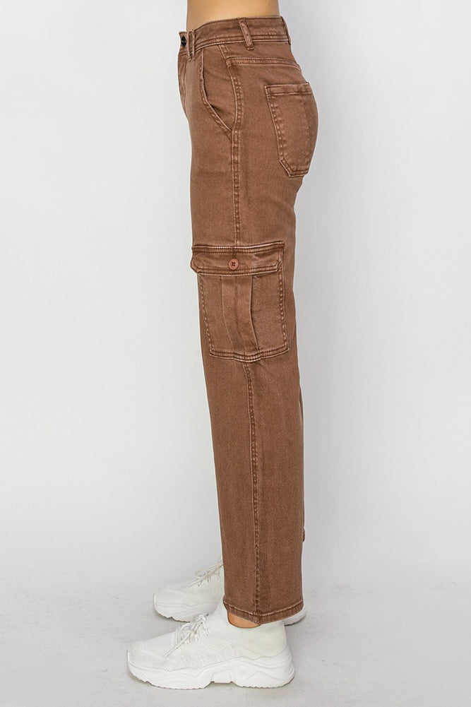 HR Crop Straight Cargo Pants in Espresso by Risen