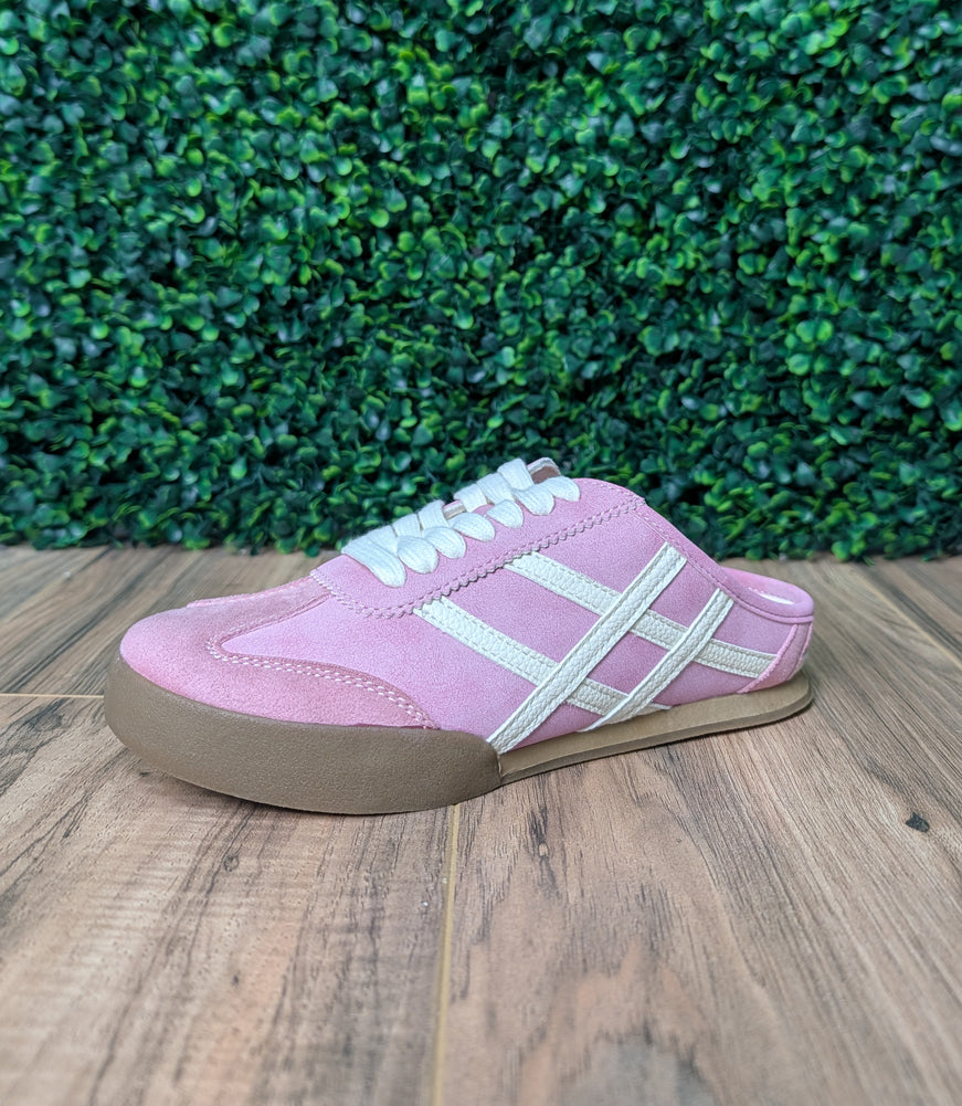 Rosalia in Pink by Shushop