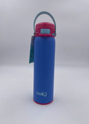Berry Blast Leakproof EZ Fill Bottle 22oz by Swig Life