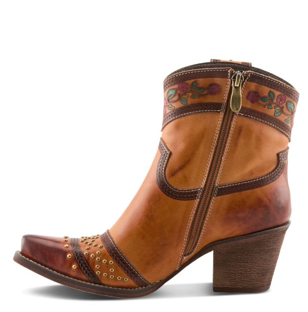 Saddleup in Camel Multi by L Artiste