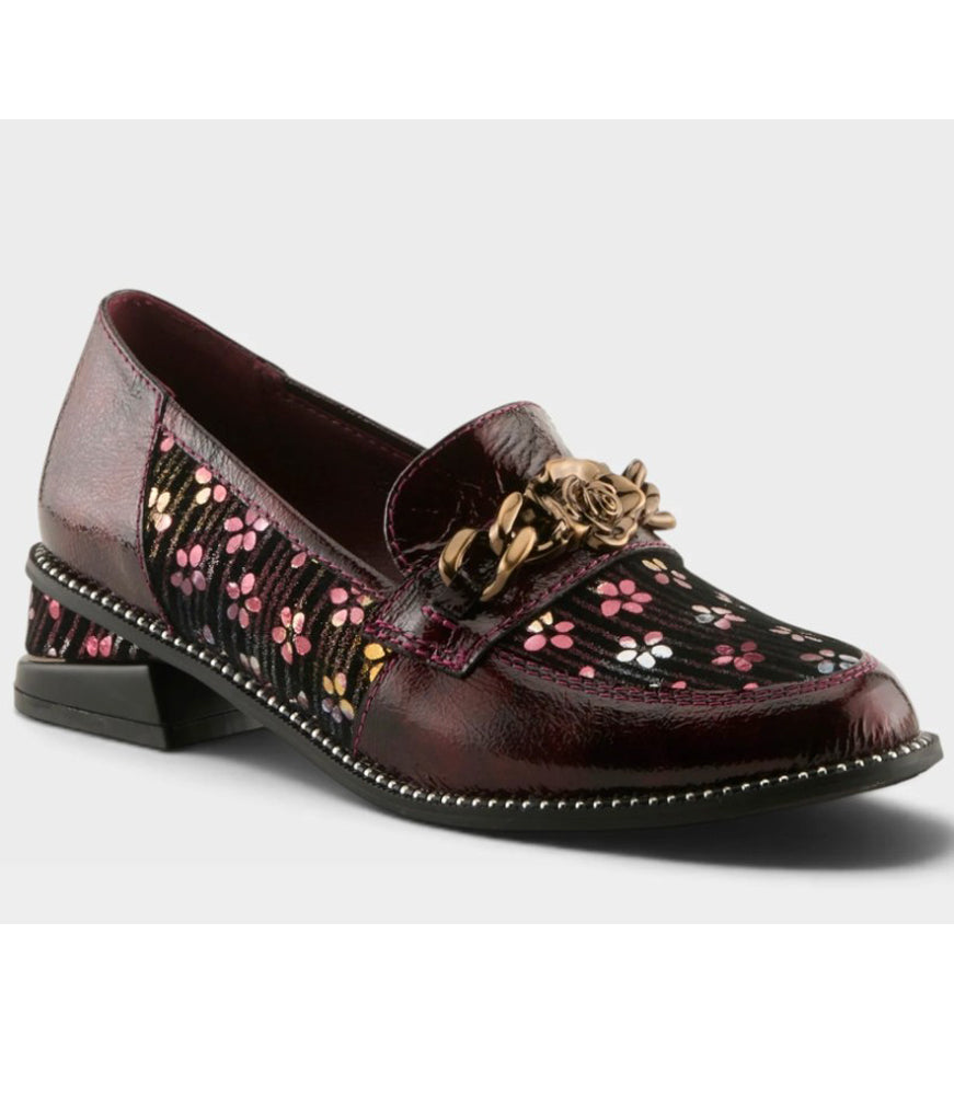 ShinyShoes in Bordeaux Patent by L Artiste