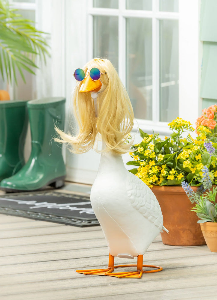 Giddy the Goose Set in Fashion Icon by Evergreen Enterprises