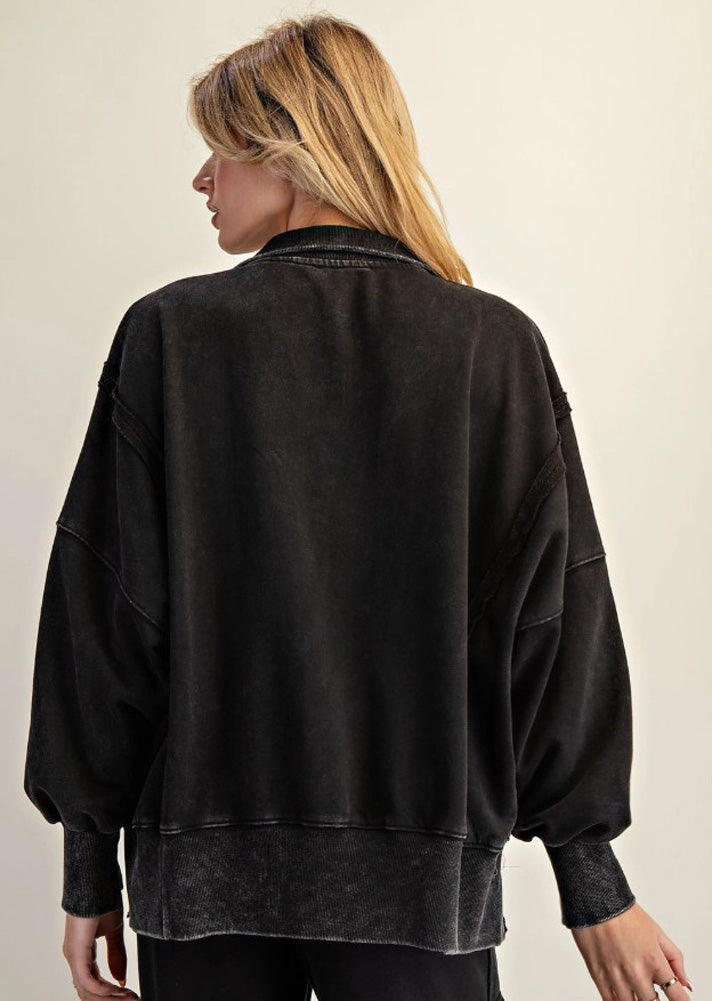 Snow Wash LS Pullover in Ash Black by eesome