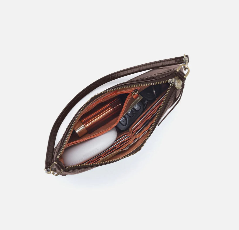 Darcy Crossbody in Hearthstone by Hobo