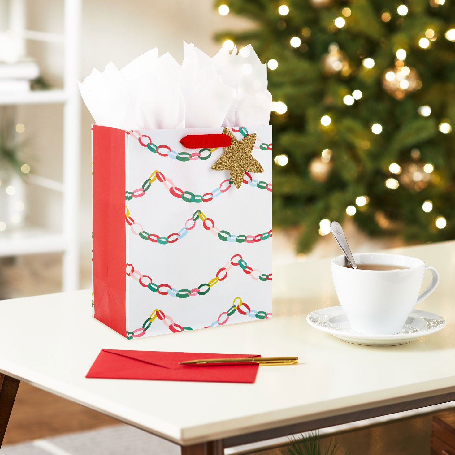 Hallmark 9.6'' Paper Garland Medium Christmas Gift Bag