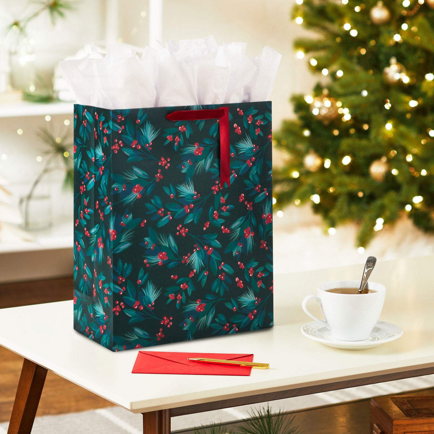 Hallmark 15.5'' Greenery and Berries on Black Extra-Large Christmas Gift Bag