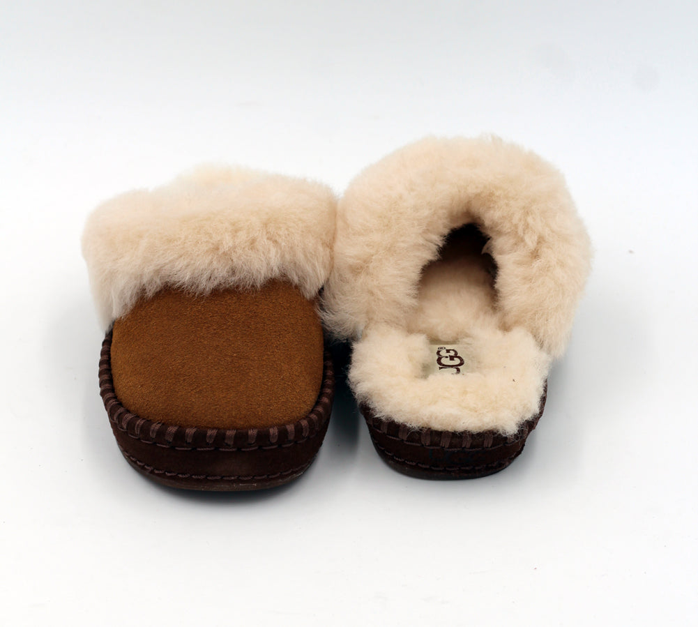 Oaken in Chestnut by UGG
