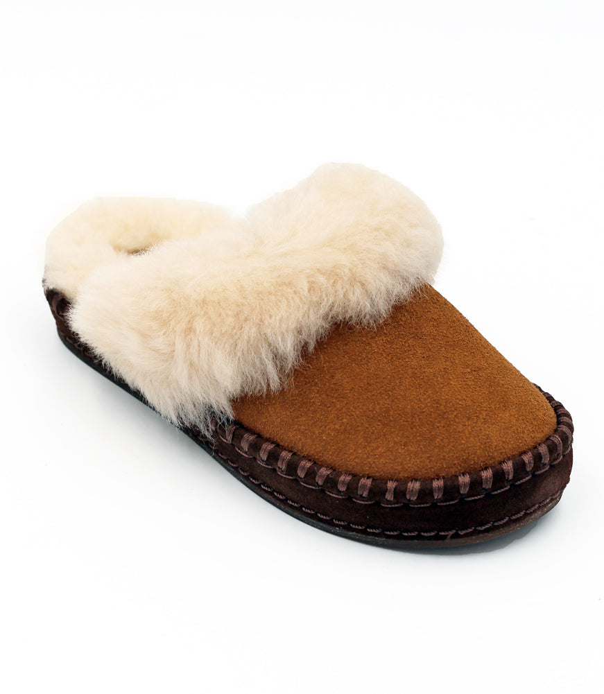 Oaken in Chestnut by UGG
