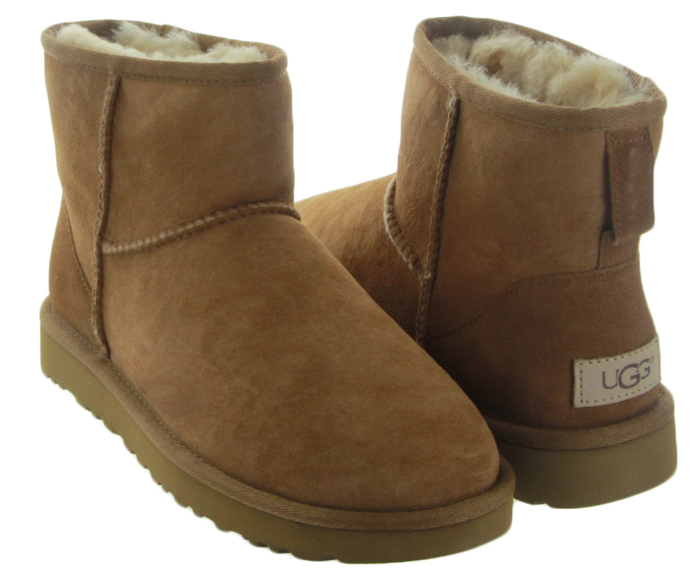 Classic Mini II in Chestnut by UGG – Martin's