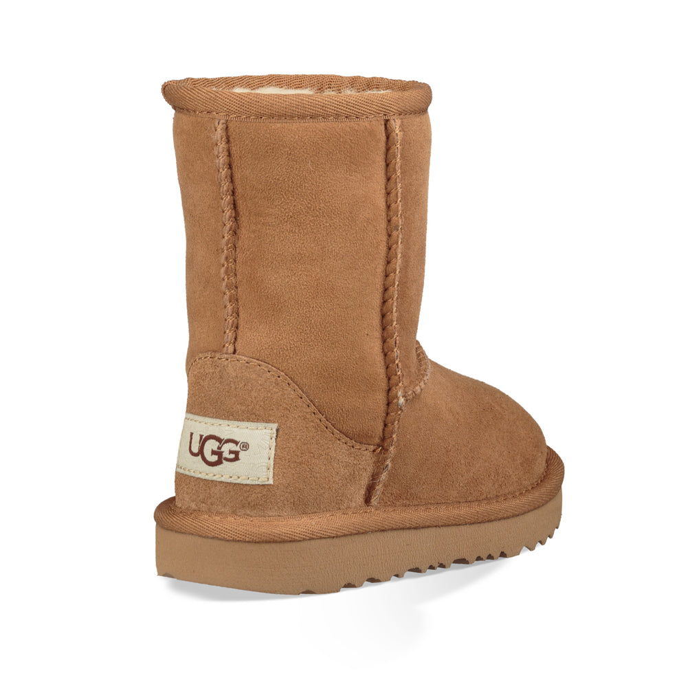 Classic Mini II in Chestnut by UGG