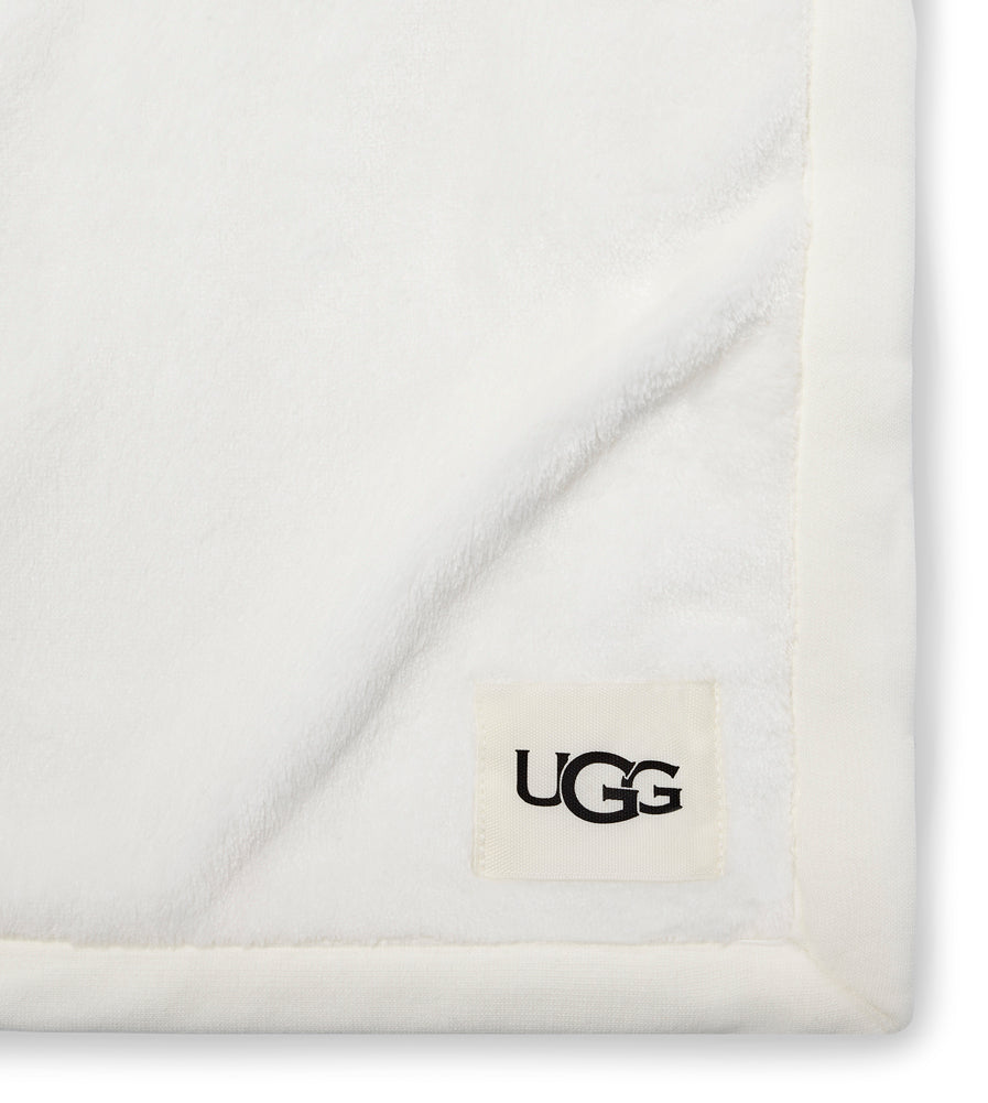 Duffield Throw II in Cream by UGG