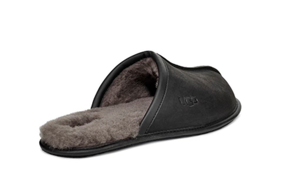 Scuff in Black by UGG