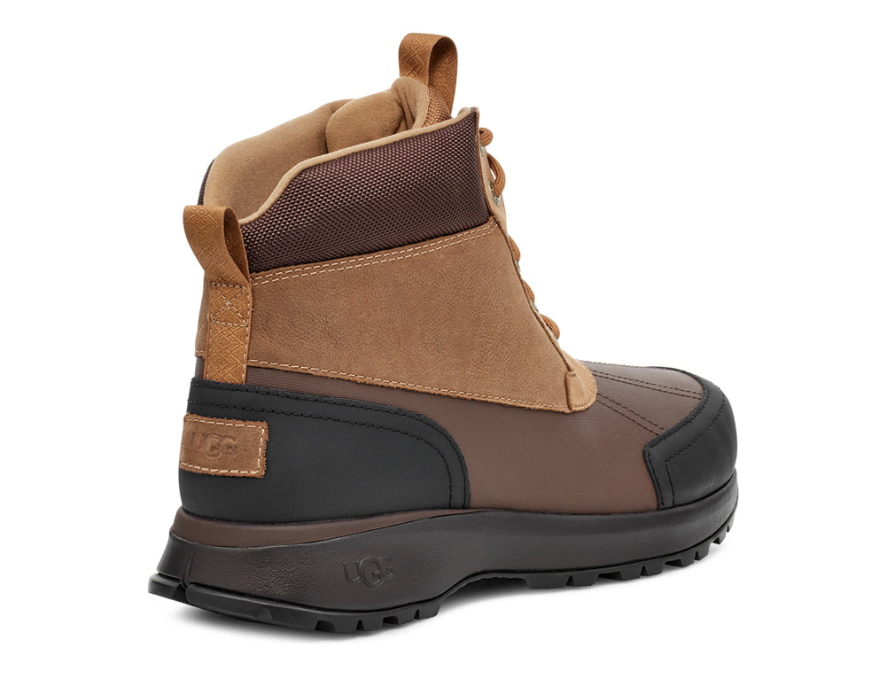 UGG Australia Women's Emmeth offers Boot l Size 8