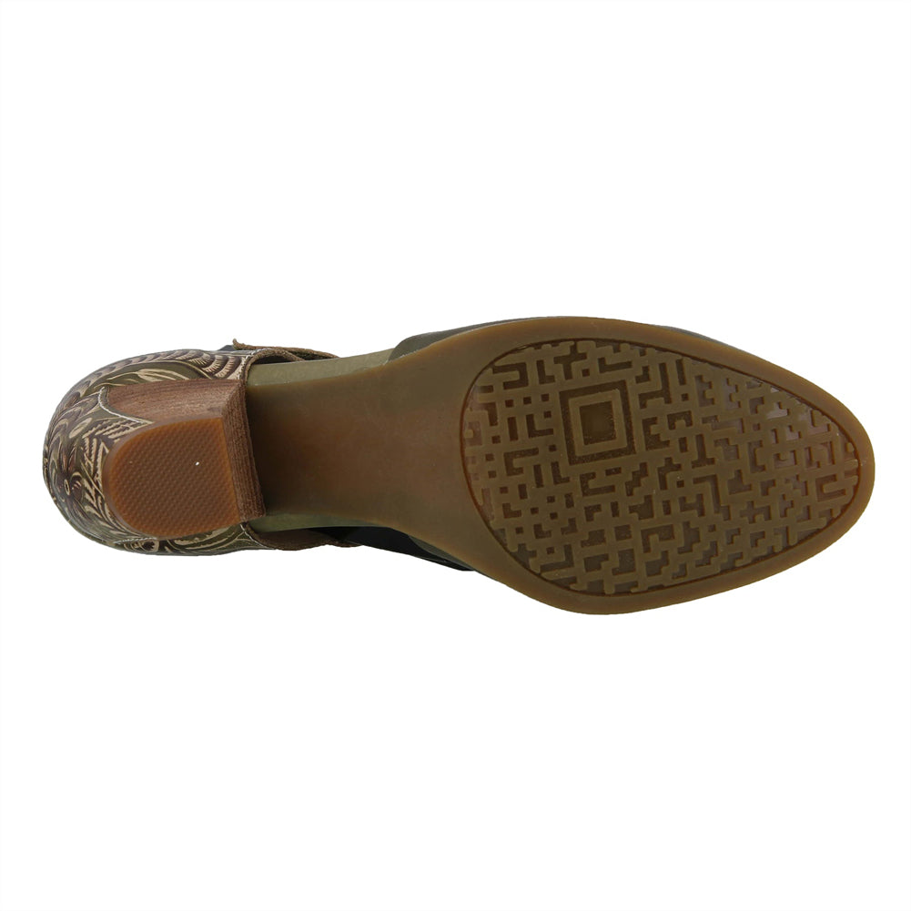 Toolie in Olive Green by L'Artiste